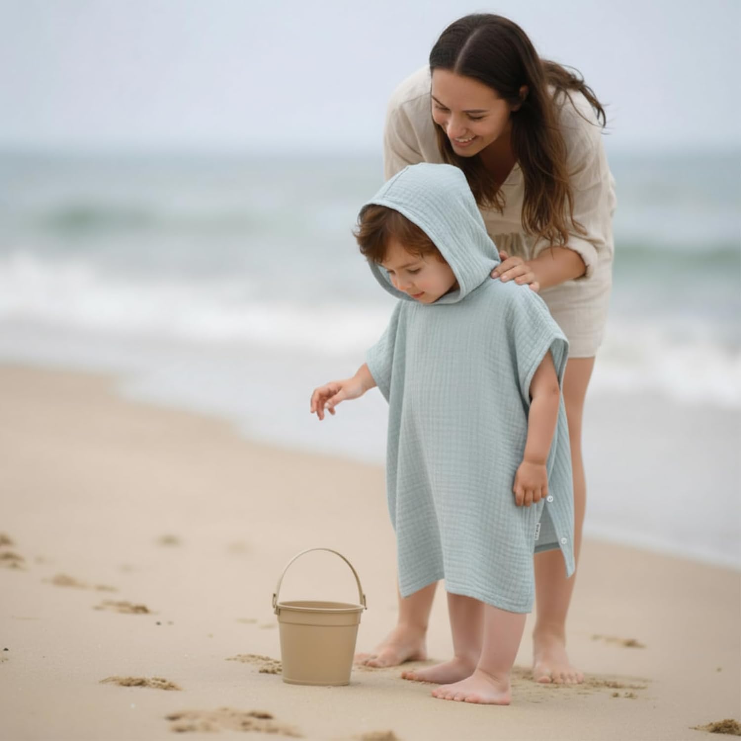 2 Pack Muslin Hooded Towels for Kids Cotton Newborn Bath Towels Kids Soft and Absorbent Blankets Fast Drying Toddler Registry Gift for Infant, Newborn Beach Pool Bath(Small（0-3 yrs）)