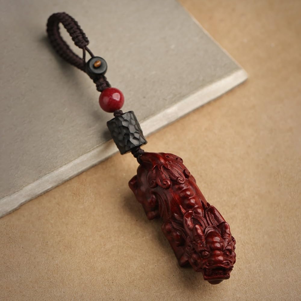 Breloczek do Samochodu Red Sandalwood Pixiu Car Key Chain Pendant Men And Women Gift Peace, Backpack Portable Decoration