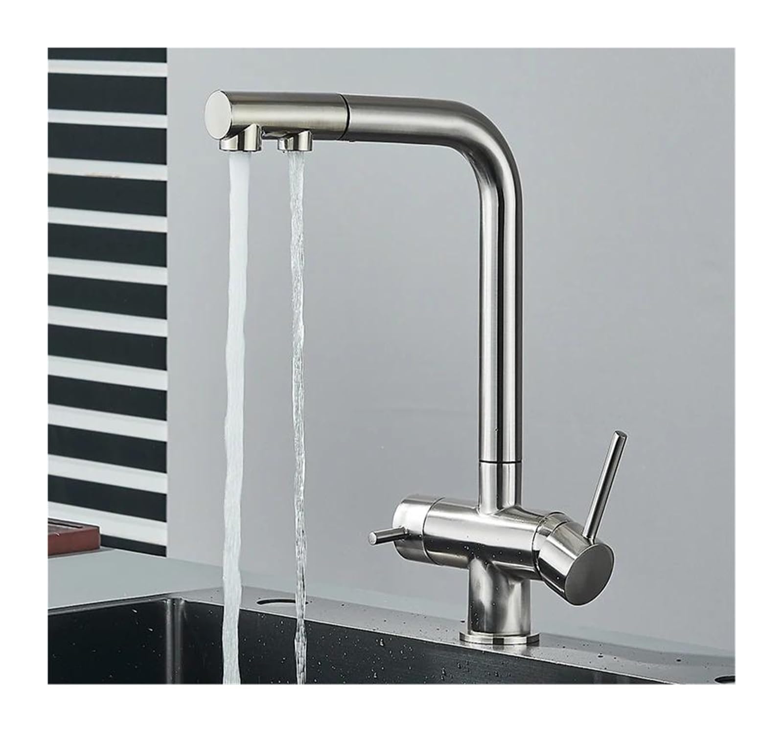 Robinet mitigeur de cuisine noir avec filtre à eau potable extractible