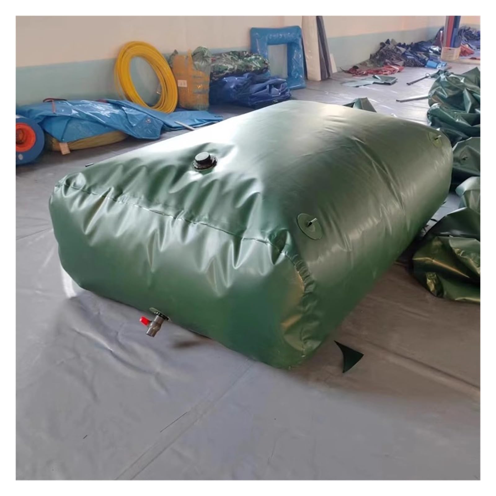 Large Capacity Collapsible Water Storage Tank Bladder - 105 to 1056 Gallon PVC Soft Water Container(1500L/396 gallon/1.8x1.2x0.7m)