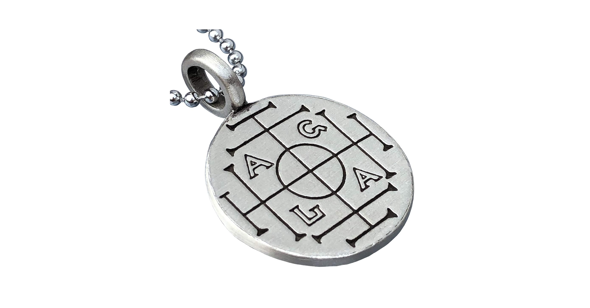 Porno qora yigit turmushga chiqqan ayolni sikadi