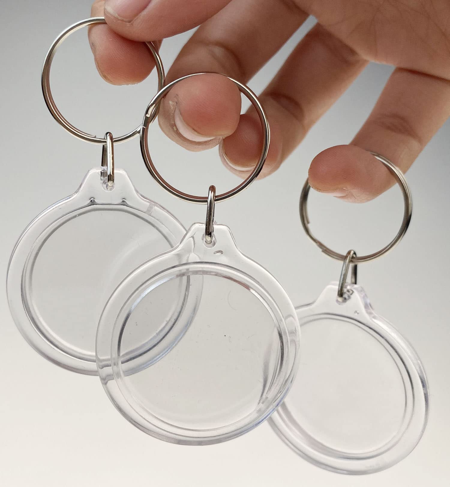 ASTRQLE 25 Pack Clear Blank Acrylic Photo Insert Picture Frame Keyring Key Chains Keychains Insert Personalised Custom Keychains with Split Ring for Family & Friends Gifts DIY Craft - Image 3