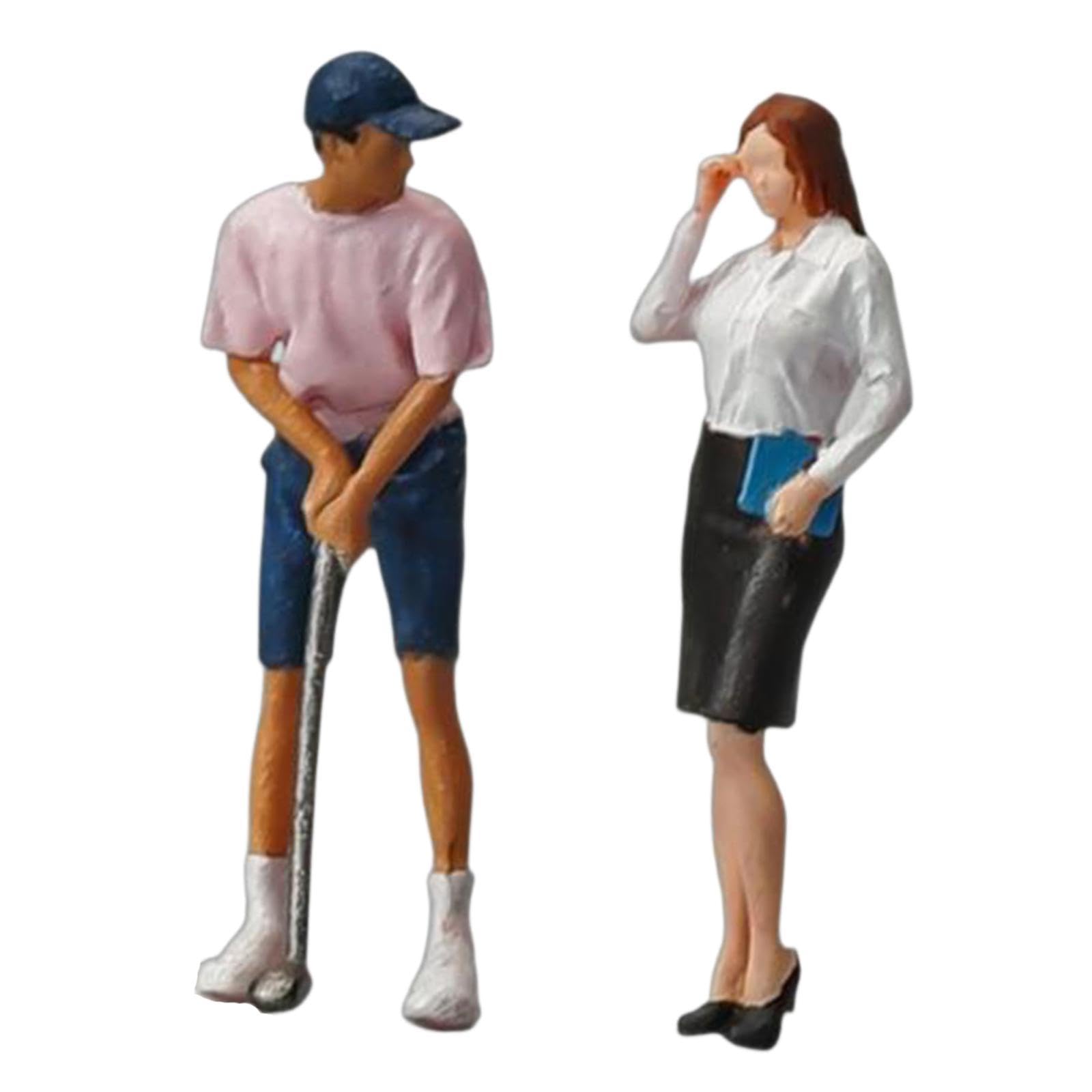 1/64 Scale Miniature Figures, 2pcs Mini Golf Player & Secretary, Resin Hand Painted Model, Photography Prop for Diorama Scene