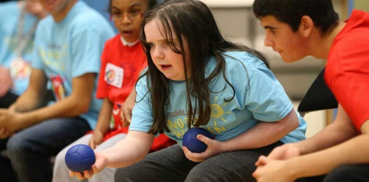 Handi Life Sport Juego estándar de Boccia, 13 bolas cosidas a mano, 6 azules y 6 rojas, adaptativo