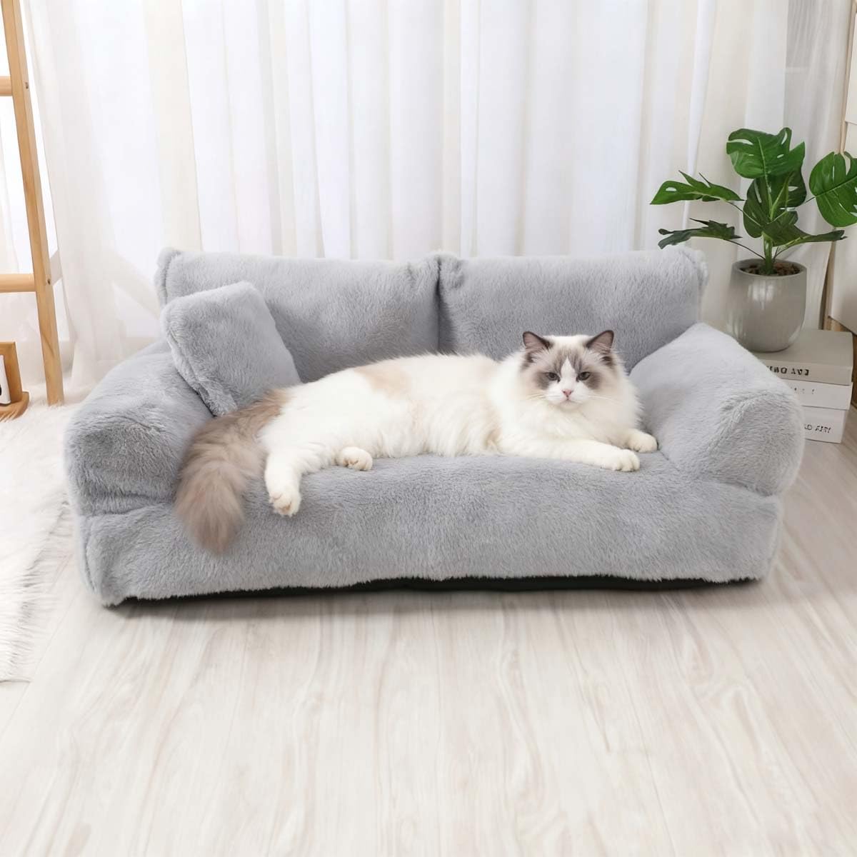 Mozzeilee Cat Bed Small Dog Sofa Fluffy Velvet Cat Beds, Indoor Kitten&Puppy Calming Cushion, Supportive Pet Sofa with Non-Slip Base, Removable Cover (55x38x18cm,Light Gray)