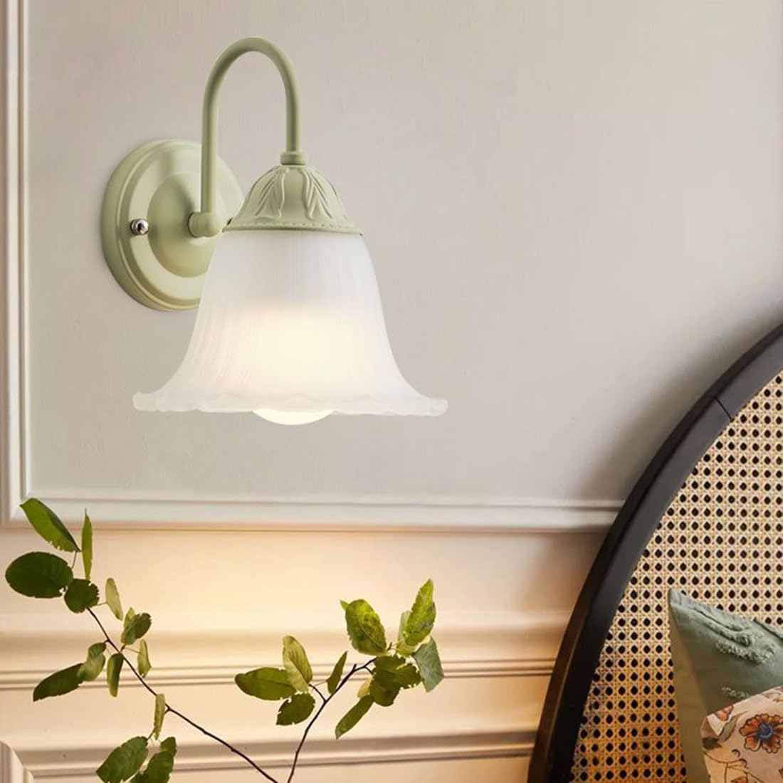Applique moderne con paralume in vetro satinato a forma di fiore, lampada in stile industriale, applique retrò da comodino per camera da letto, soggiorno, scale, corridoio, sala da pranzo, loft.