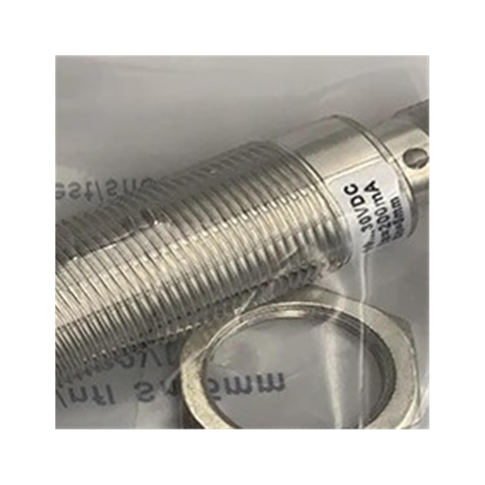 CCCAZ1 NMB15-30GM65-E2-V1 Proximity switch sensor