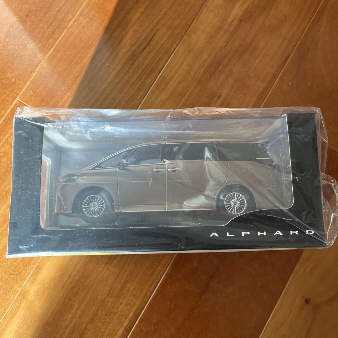 Amazon.co.jp: 40系トヨタ 新型アルファードミニカー 1／30