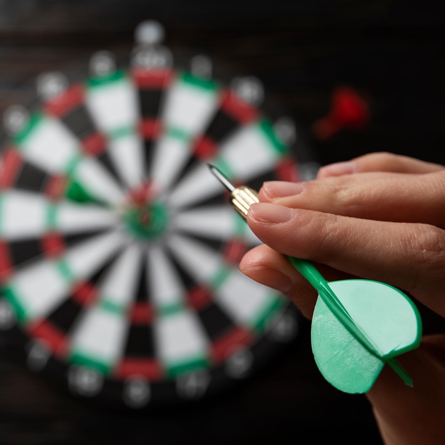 Gioco Bersaglio Freccette con 6 Frecce in Acciaio Tiro al Bersaglio Double Face cm 36 Gioco Dardi Freccette tiro al Bersaglio Tabellone Tiro a Segno Bambini Adulti Gioco Freccette Professionale