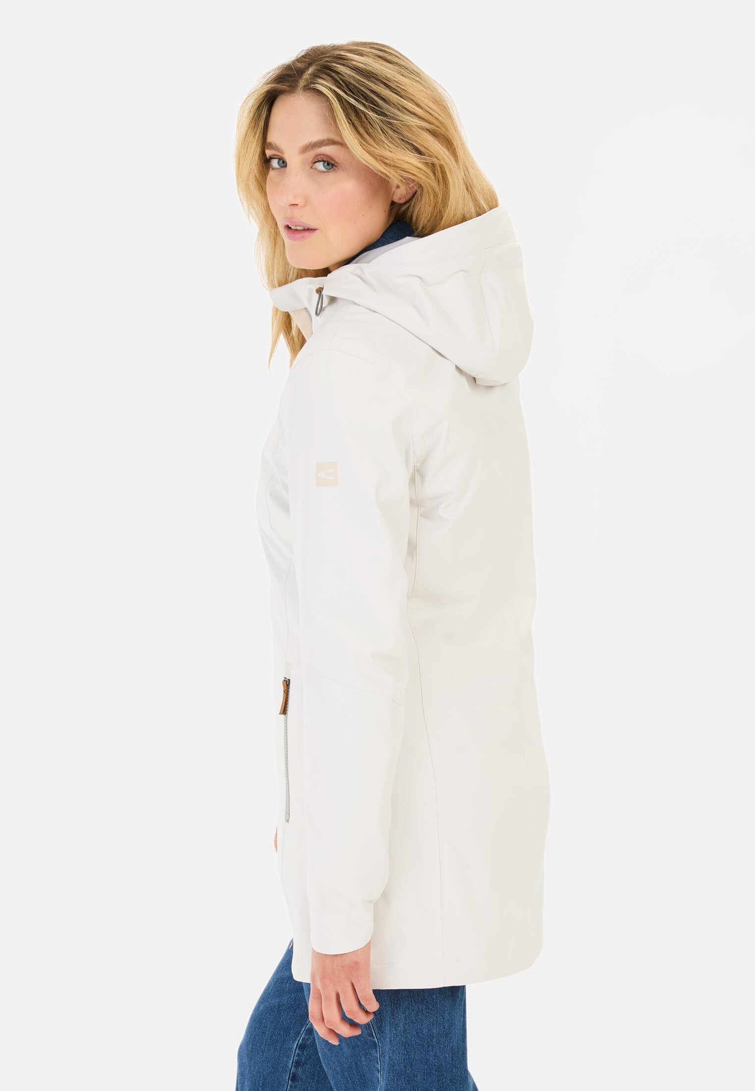 camel active Damen Softshelljacke | aus recyceltem Polyester | wasserabweisend