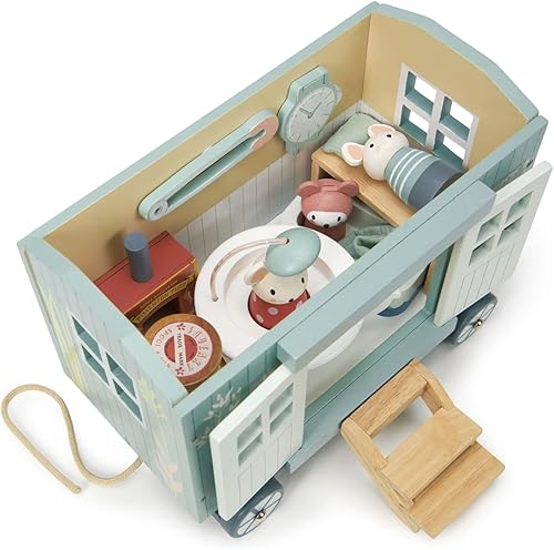 Miniatura 3 de Tender Leaf Toys - Cabaña de pastor Secret Meadow - Cabaña de pastor de madera amueblada portátil sobre ruedas con 11 accesorios y 3 muñecas de