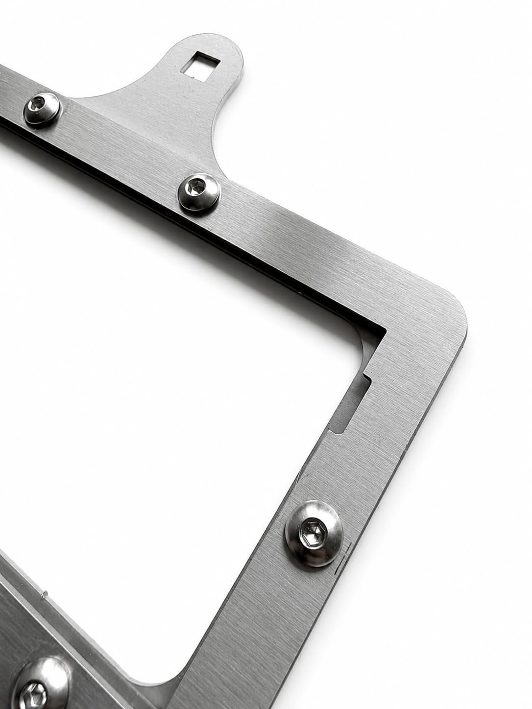 Supporto targa Oro FMI con rilievo. Adatto a Vespa e universale per moto d'epoca
