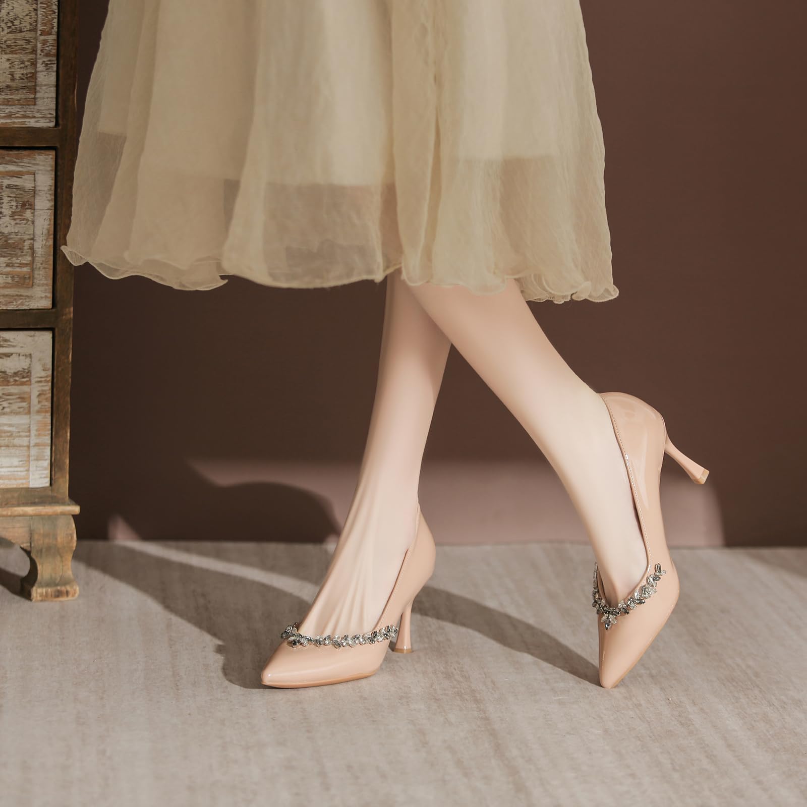Eleganckie szpilki damskie z gładkiej skóry, ze szpiczastą koronką, ze strasu, na ceremonie ślubne i formalne wieczorne przyjęcie, ponadczasowe buty wieczorowe