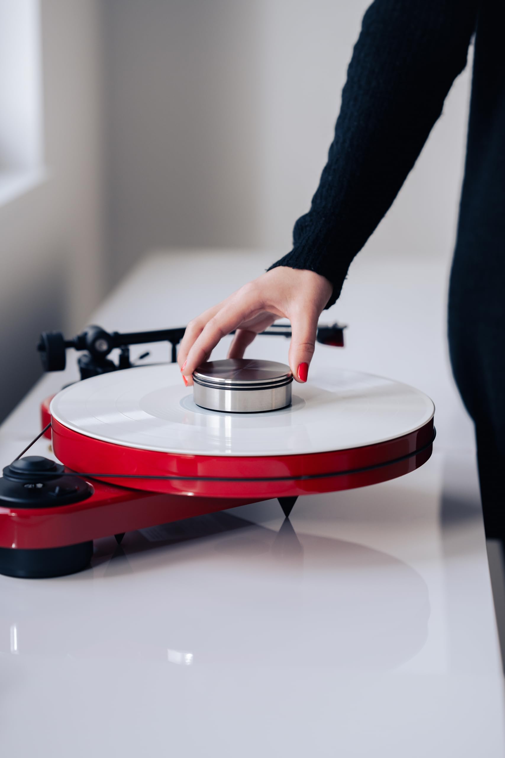Pro-Ject Record Puck DS, peso della piastra pesante in acciaio inox per ridurre le risonanze indesiderate, 915 g (acciaio lucidato)