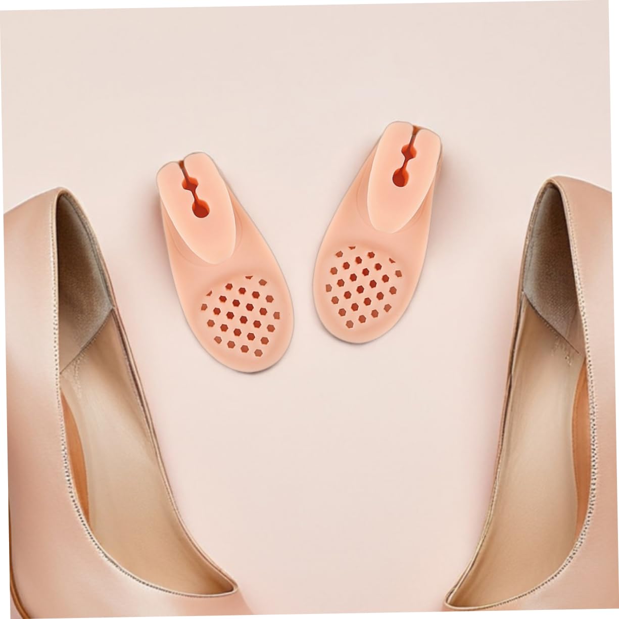 3 Pairs Big Toe Separator Sandals Cushioned Foot Pads Soft Silicone Toe Spacers for Summer Use Comfortable Flip-Flops for Women Foot Relief