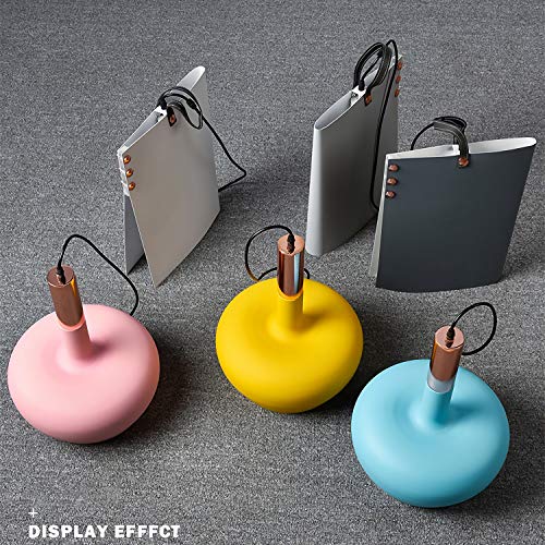 Suspension moderne de 30 cm idéale pour illuminer un îlot de cuisine convivial