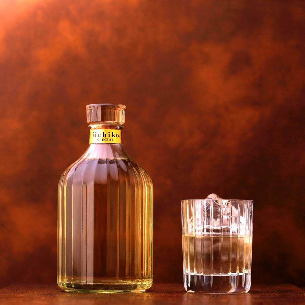 Amazon.co.jp: 【父の日に ギフト好適品】いいちこスペシャル[焼酎30度