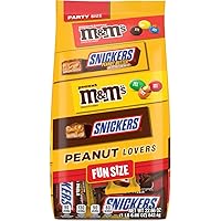 Vista 4 de M&M'S Bolsitas de caramelo de chocolate y SNICKERS tamaño divertido, surtido de maní y maní con mantequilla de maní, 22.66 oz Bolsa a granel