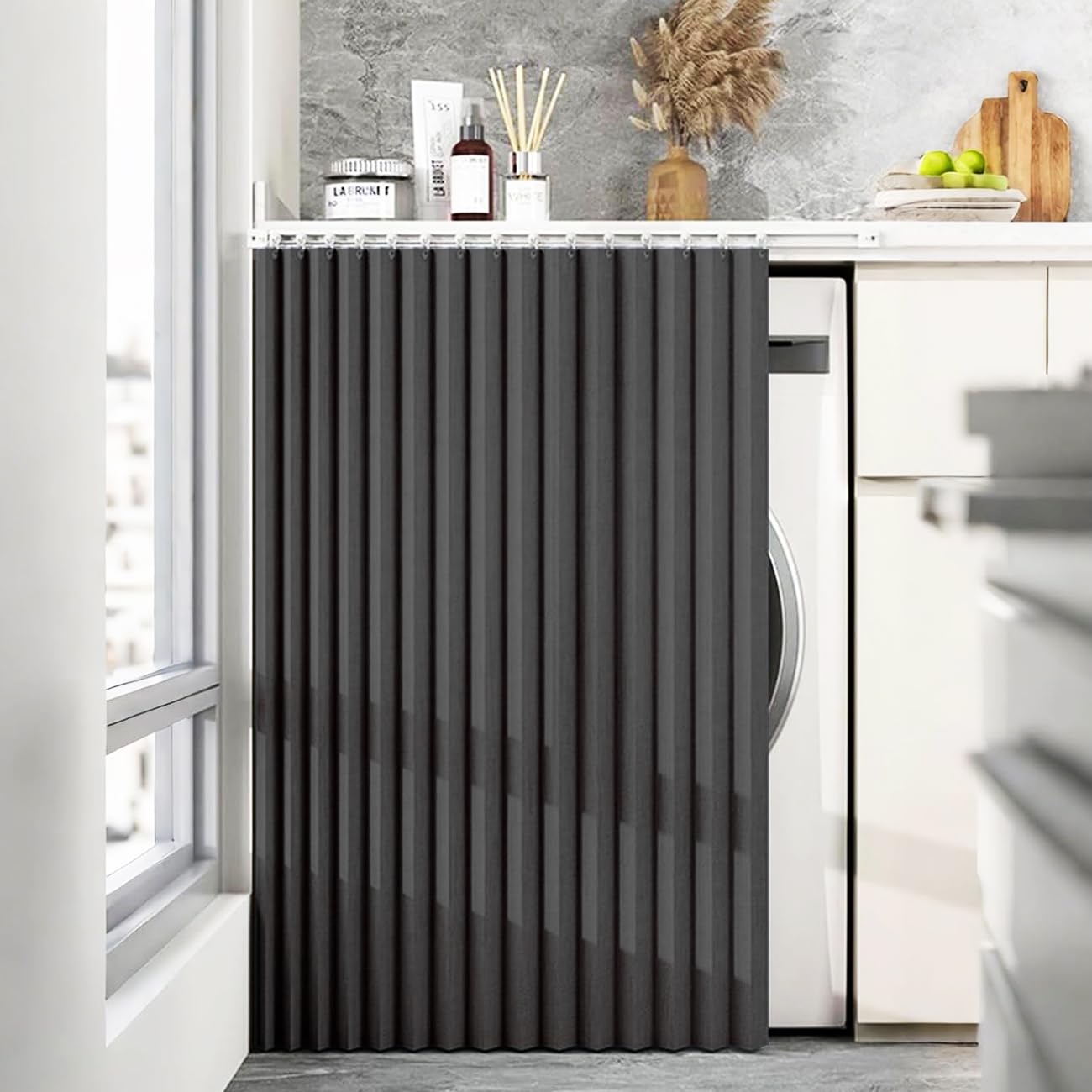 Organisateurs de cuisine adhésifs anti-poussière – Parfait pour les armoires, les placards et les éviers – Élégant, fonctionnel, facile à installer pour un environnement domestique bien rangé.