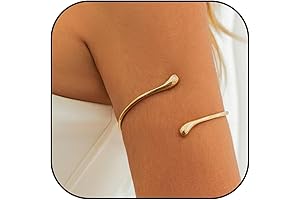 Gold Arm Bracelet to Adorn Your Charms