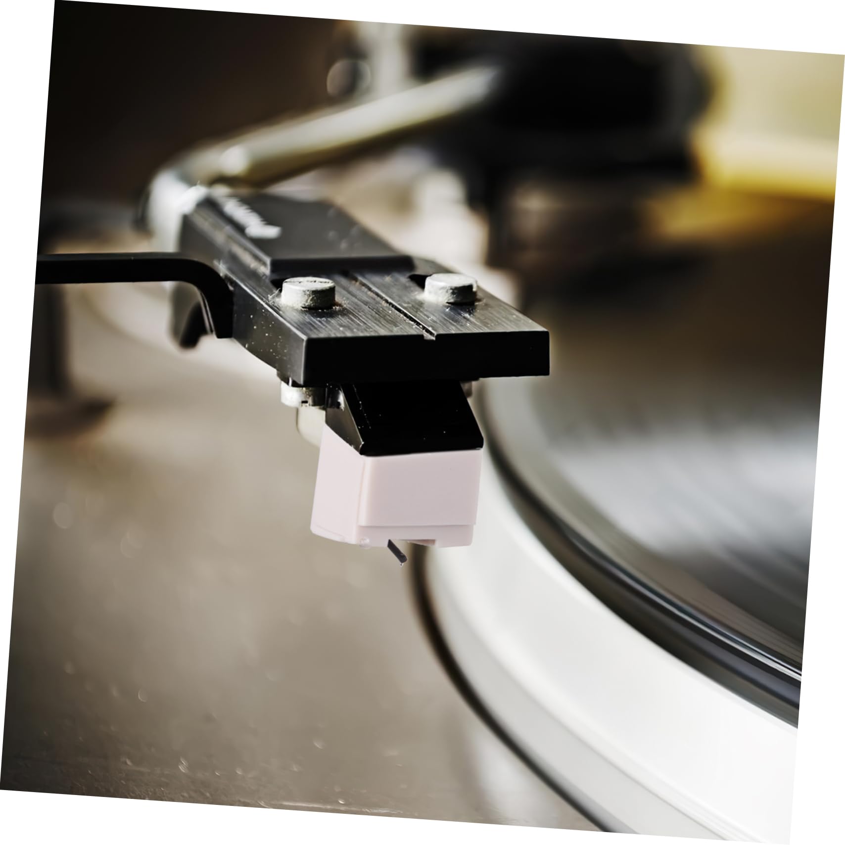 Levemolo 1set Needles Per Giradischi Con Spazzola Di Pulizia Compatibile Con La Maggior Parte Dei Giradischi e Turntable Facile Installazione e Eccellente Qualità Del Suono