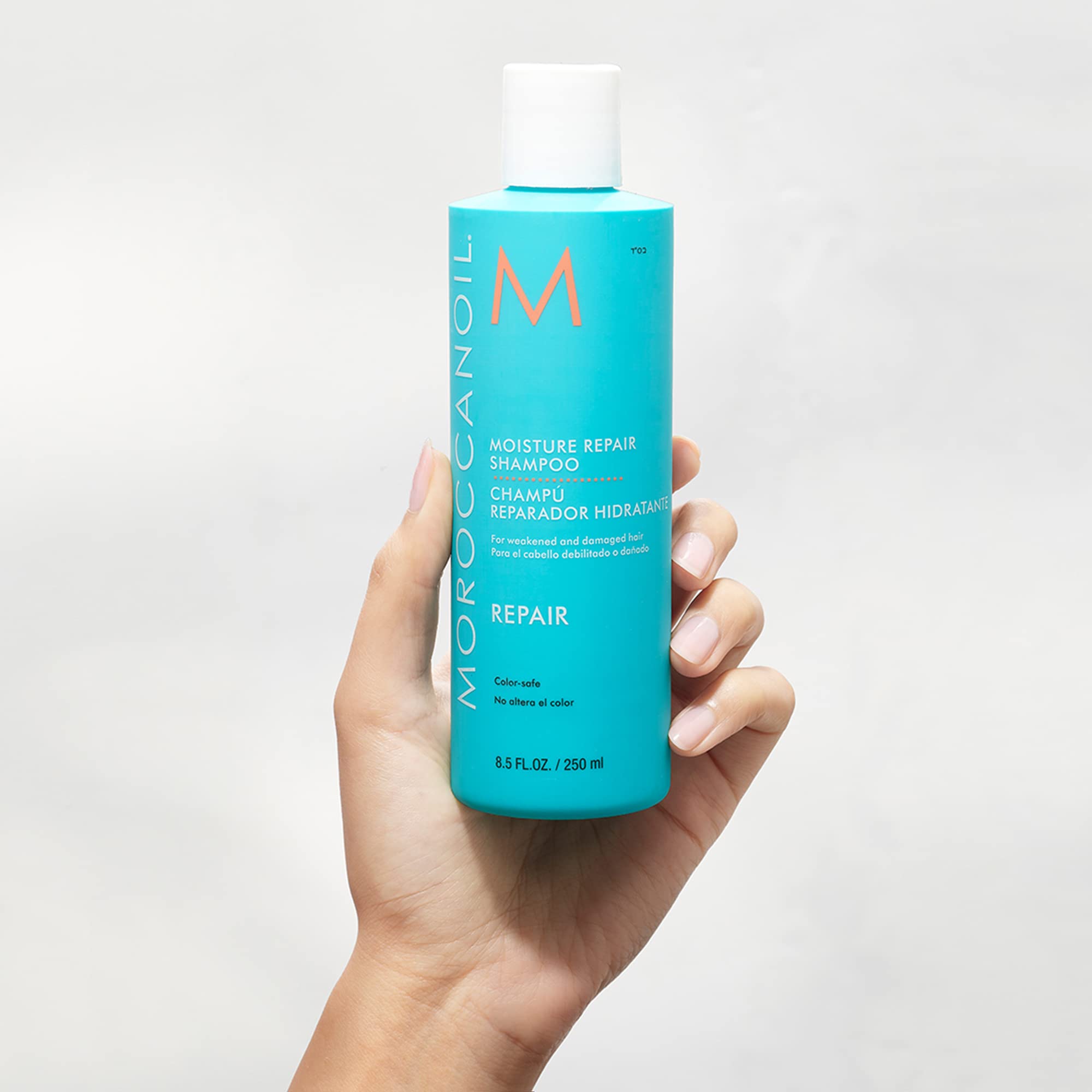 Moroccanoil Shampooing Extra Volume, 250 ml & Shampooing Reparateur Hydratant, 250 ml