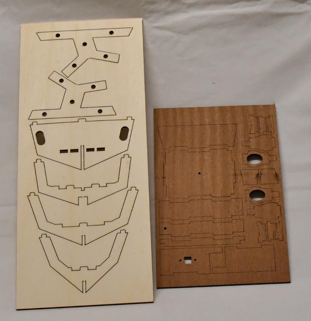 Mantua Model Mincio 704, Kit Modellismo Navale in Legno, Scala 1:20, Lunghezza 450 mm, Costruzione Tradizionale con Doppio Fasciame