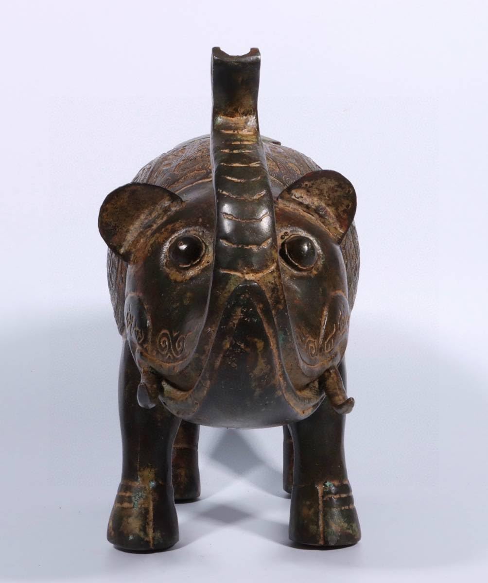 Amazon.co.jp: 珍品旧蔵西周 青銅 象尊 置物 中国古美術 時代物 古董品