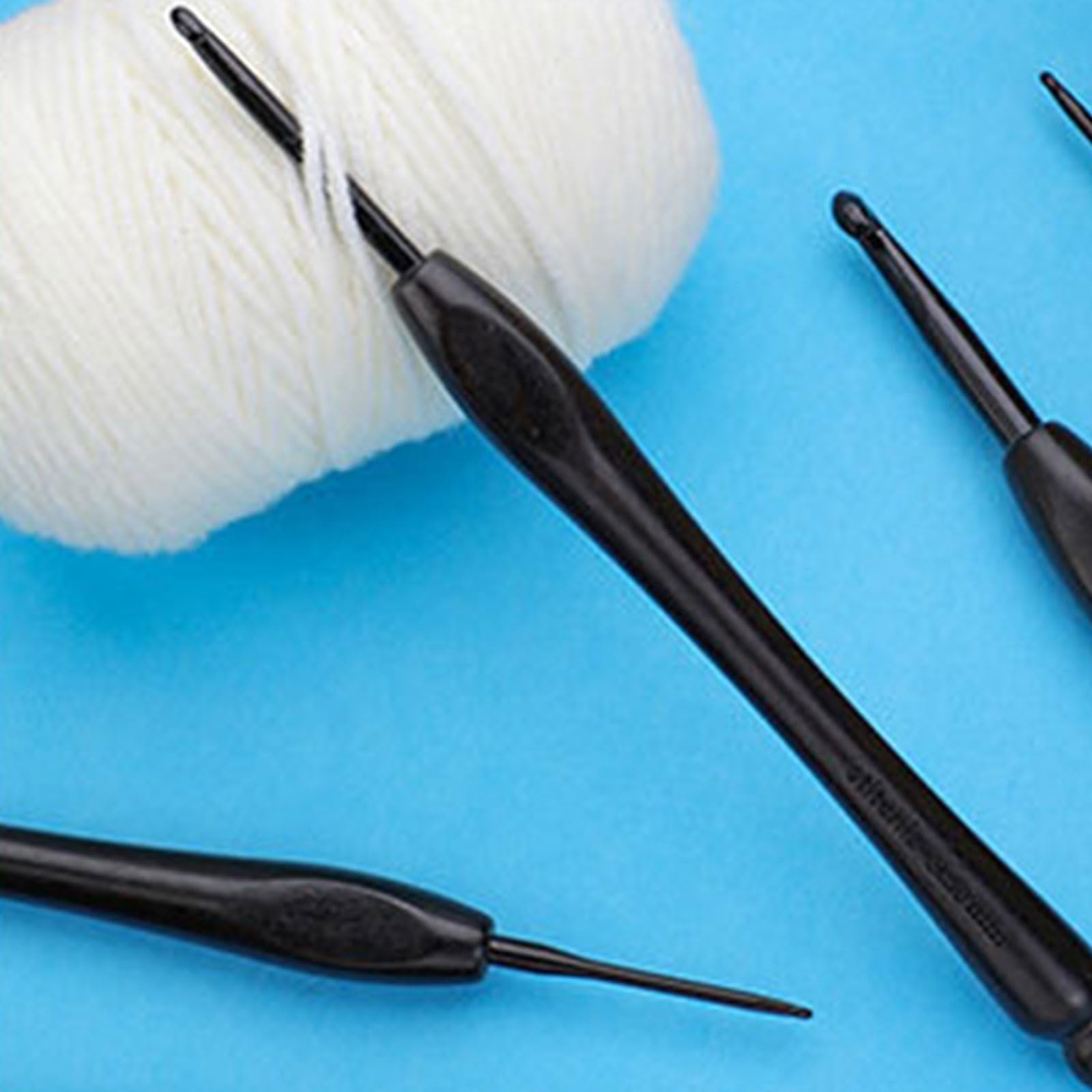 Häkelnadel-Set, ergonomische Häkelnadeln, 2,0 mm - 7,0 mm, praktische Stricknadel für Bastelprojekte, 20 Stück