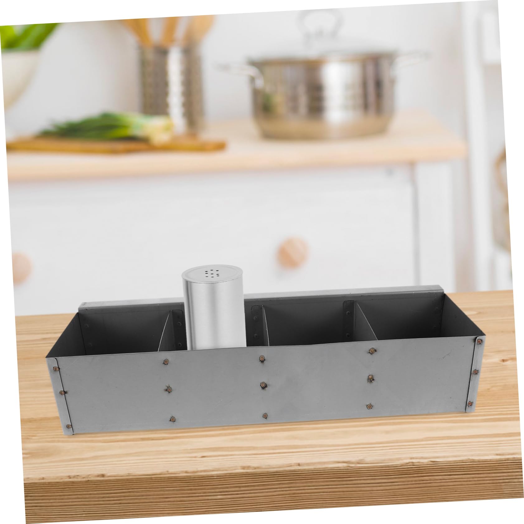 YARNOW Hanging Wooden Grill Spice Rack Space Saving Outdoor Seasoning Box With Compartments Convenient Hanging Installation For Bbq Utensils And Commercial Grilling