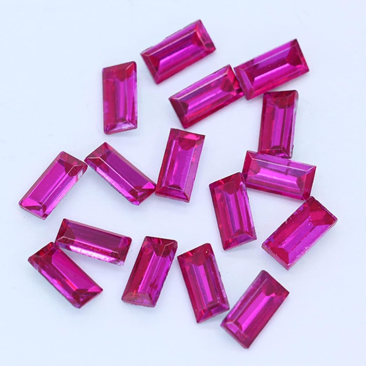 cyrkonie, Kolory Prostokąt Punkt Folia Tylna Szkło Kamień Fasetowany Kryształ Cyrkonie Sztuka Paznokci Dekoracja DIY Biżuteria Robienie Koralików(Rose Red,10x30mm 4pcs)