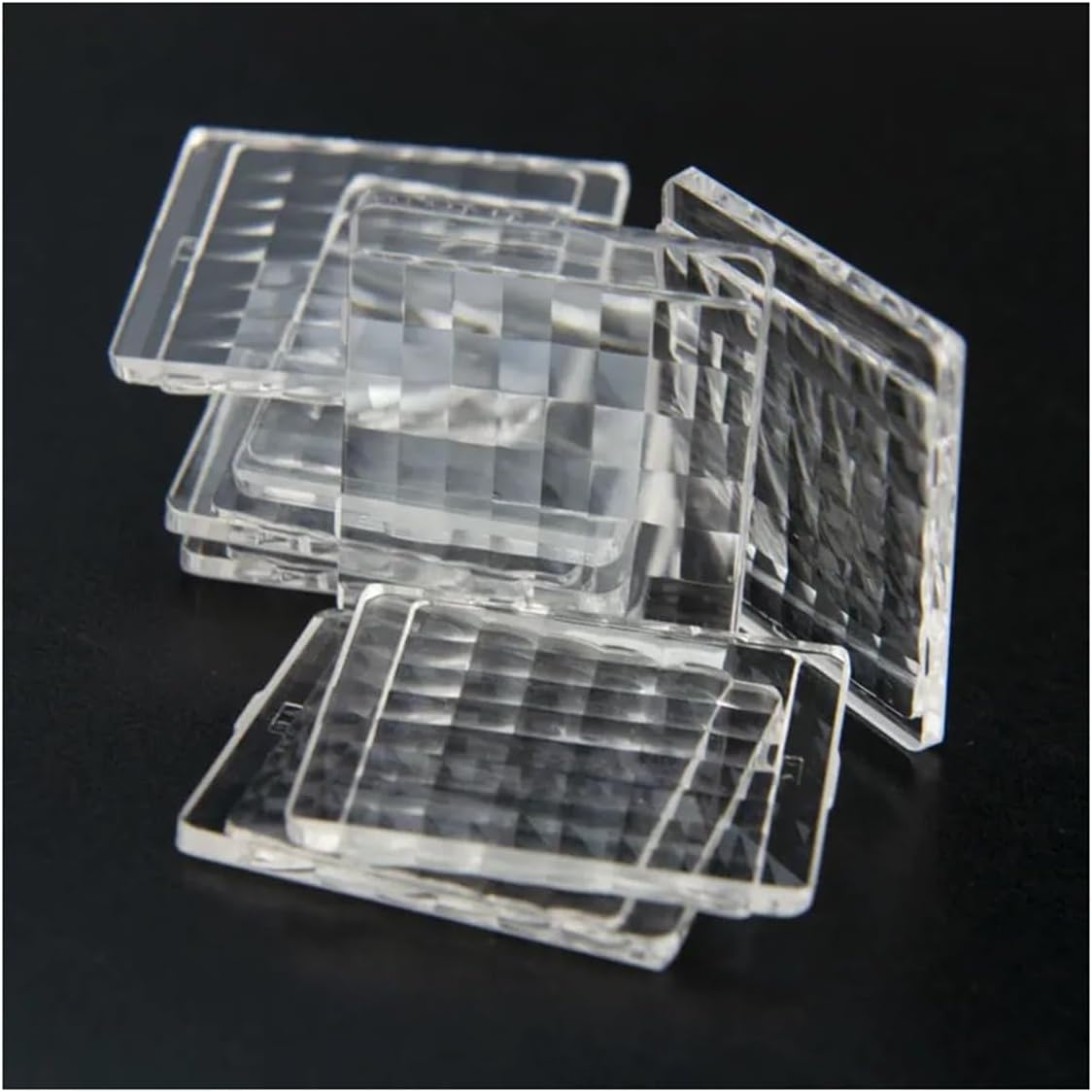 Prisms & Kaleidoscopes 10pcs Compound Lenses Factory Defective Optical Scaly Prisma Decoration Lenses Science Classroom Optics Kits (Color : 30X26X2mm)