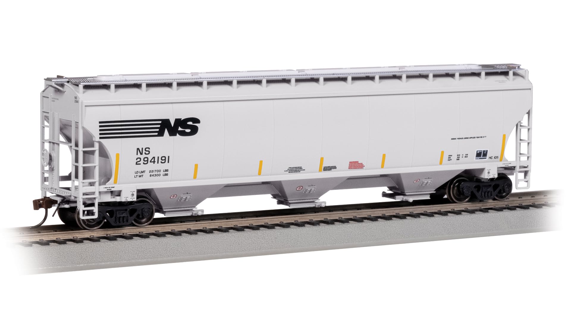 Amazon.com: Bachmann Trains - Trinity 5161 3-Bay Covered Hopper