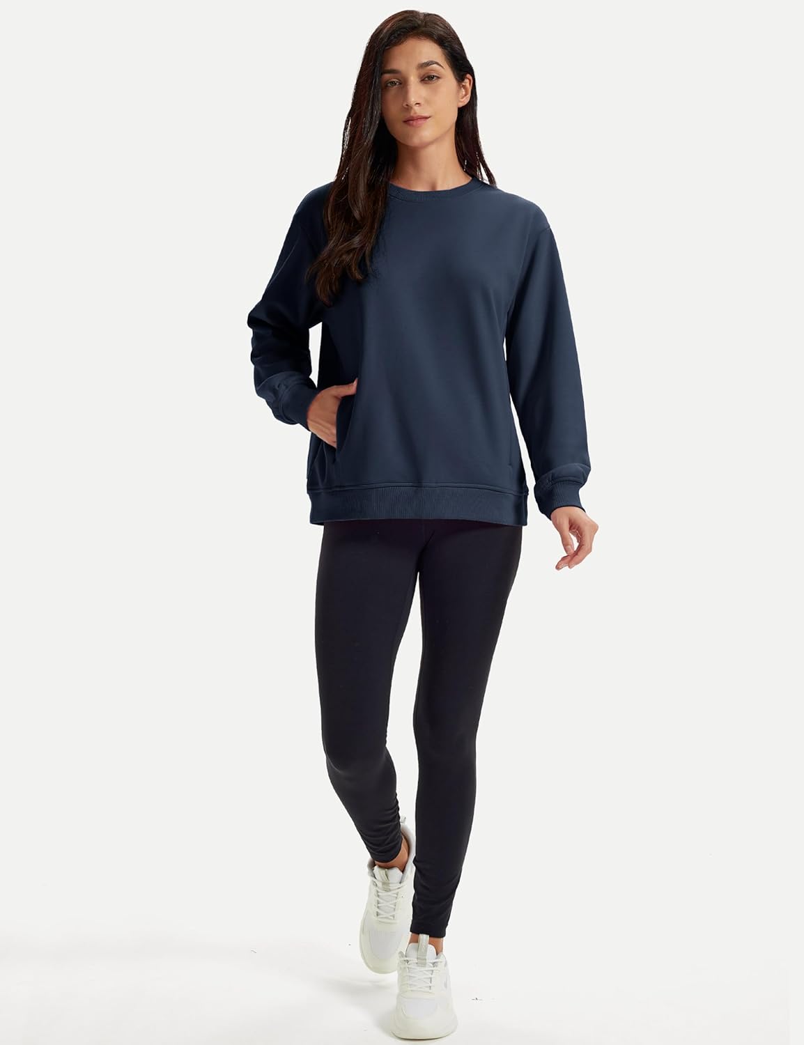 MAGCOMSEN Women's Sweatshirts Fleece Lined Pullover Crewneck Cotton Casual Winter Warm Tops with Zip Pockets - Image 7