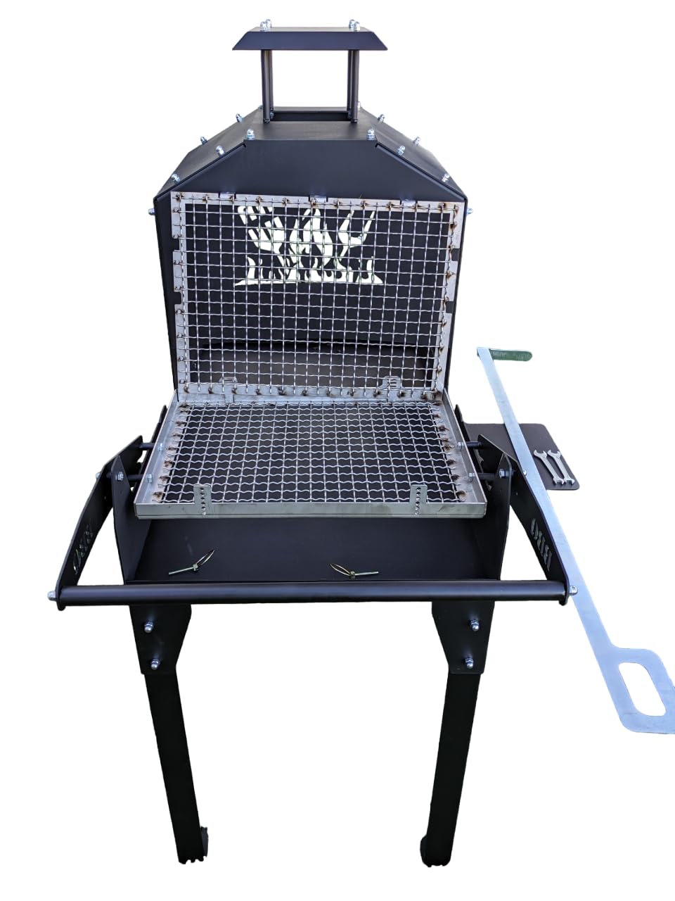 Barbecue a legna o carbonella con griglia ribaltabile
