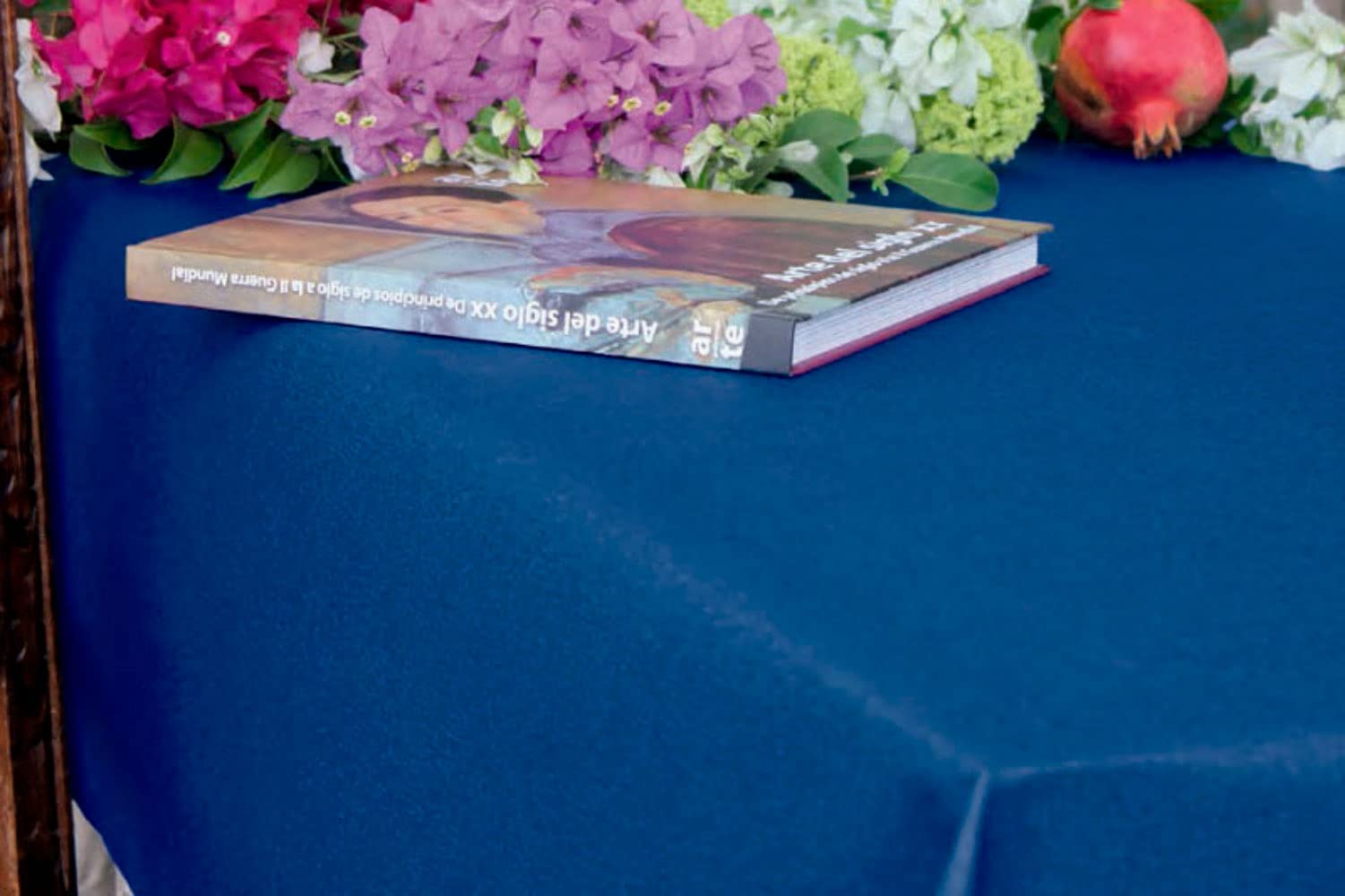 Mantel Resinado Mare Nostrum. Mantel Textil Antimanchas para mesas Grandes, con Apariencia de mantelería de Tela de Lino. Ancho del Mantel 180 cms. Color Azul. (180_x_300_cm)
