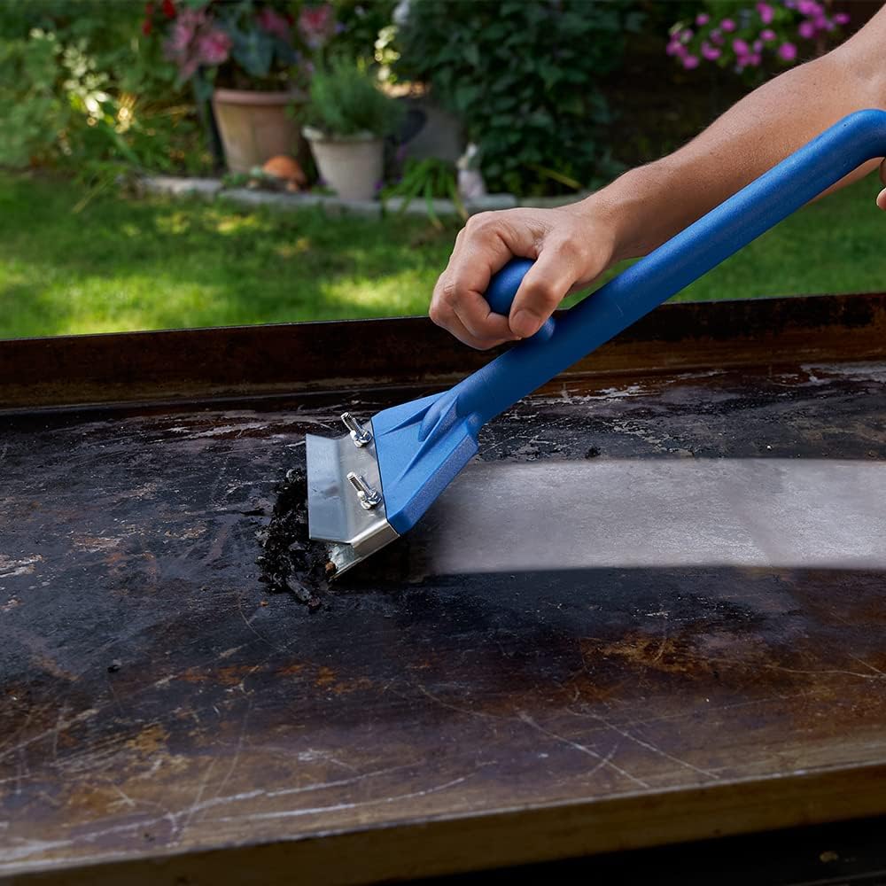 Razor Commercial Grade Griddle Scraper with Plastic Handle image 3