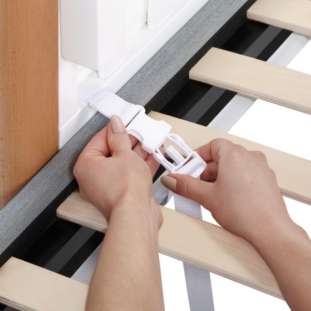 Kinderkraft KOYA Lettino Sbarre in Legno 4in1 per Bambini con Ruote, Culla da Affiancare, Materasso incluso, l’altezza della base regolabile, Bianca