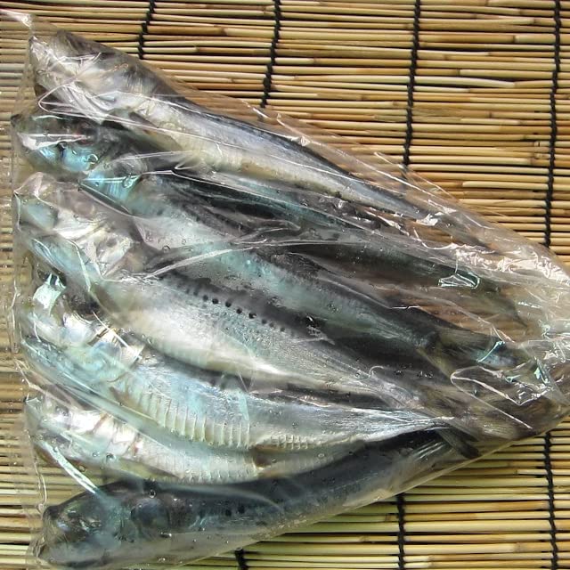 Amazon.co.jp: はんなま製品「真イワシ丸干し30尾位で 1kg」 山陰境港