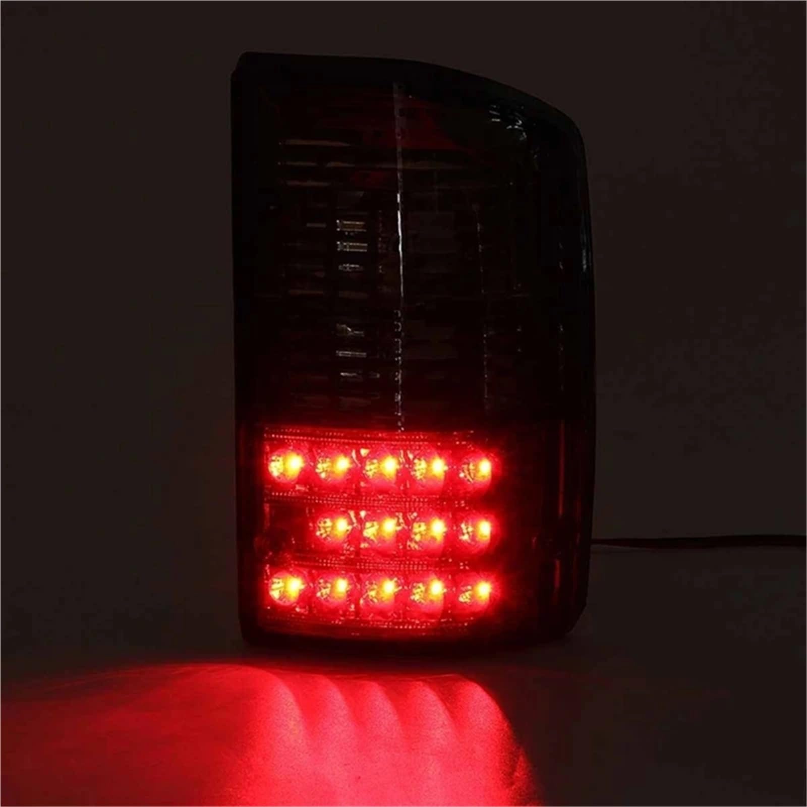 Lampa tylna zespolona Tylny zderzak LED tylne światło hamowania światło stopu pasuje do Nissan Patrol GQ 1988-1997 2655505J00