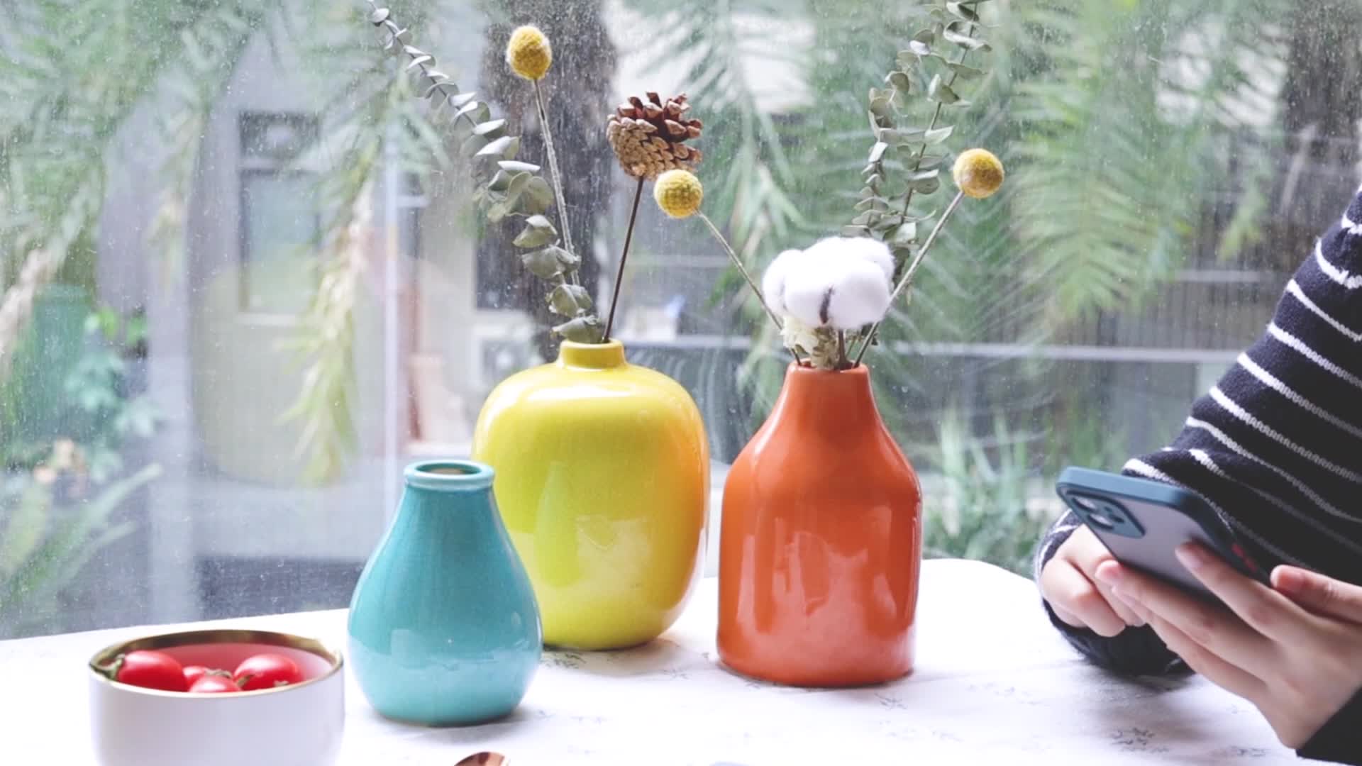 Mr Comsaf 花瓶 おしゃれ 一輪挿し フラワーベース 陶器