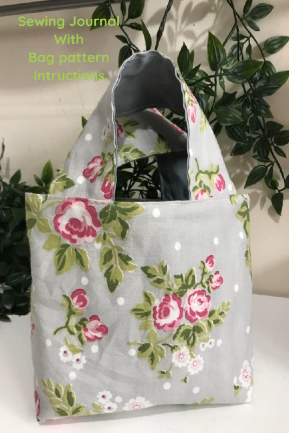 Sewing Journal with bag pattern instruction.: Sewing journal, with small tote bag instructions.