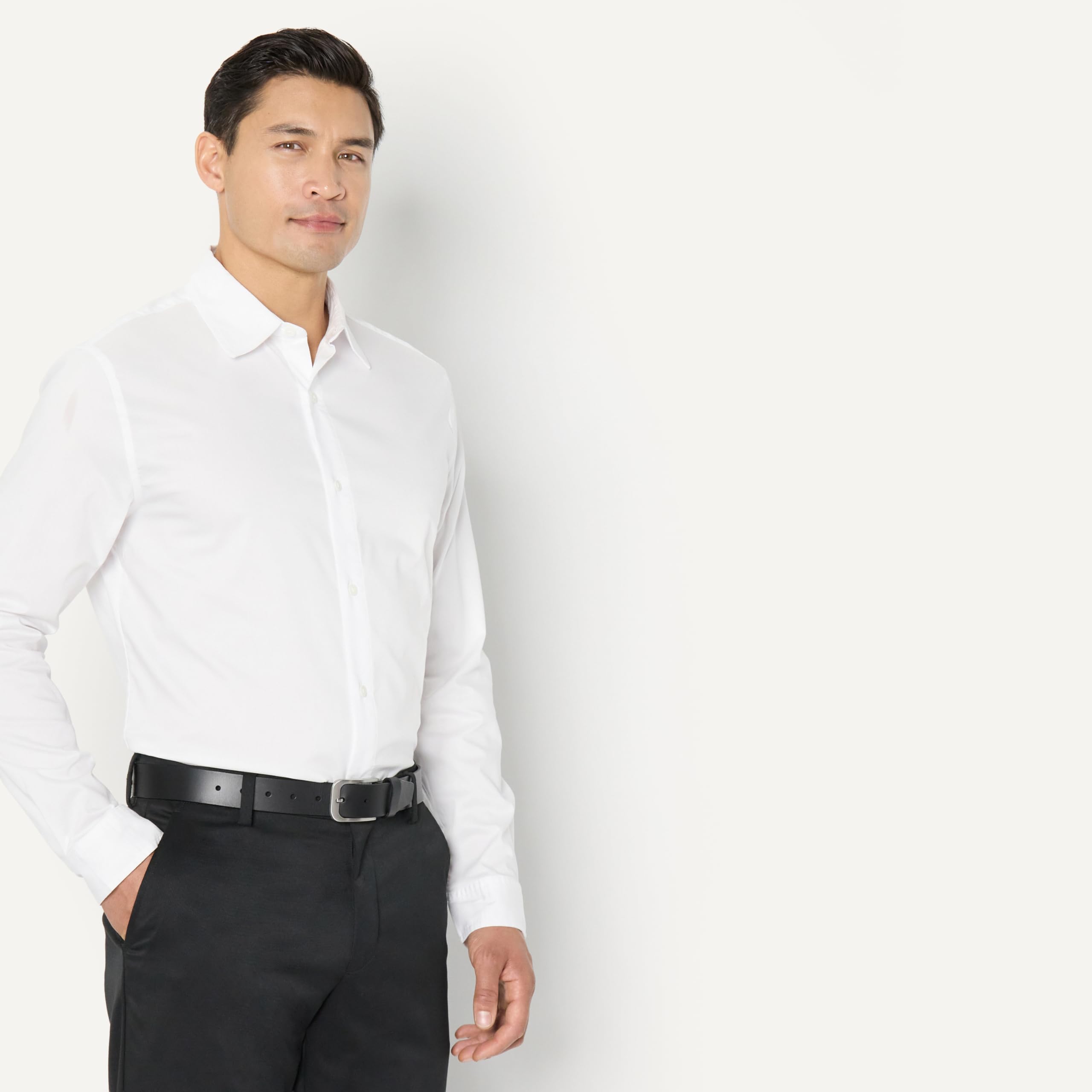 Amazon Essentials Uomo Camicia Elegante Elasticizzata a Maniche Lunghe e Antipiega vestibilità Regolare