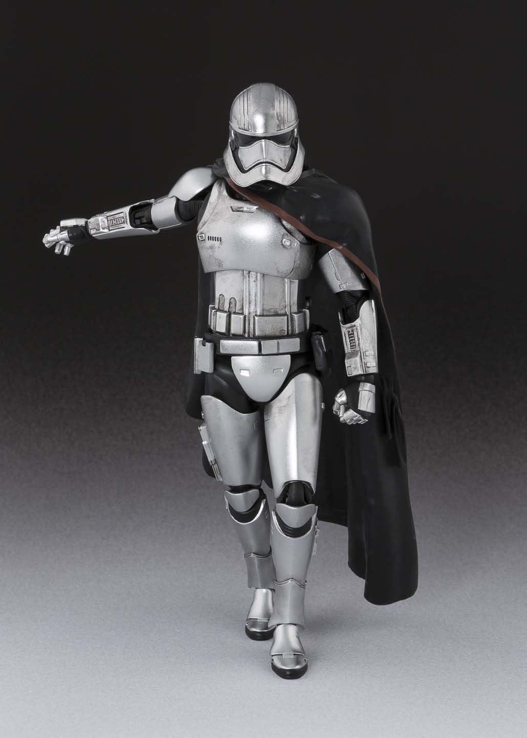 S.H.フィギュアーツ スター・ウォーズ キャプテン・ファズマ 約155mm ABS&PVC製 塗装済み可動フィギュア