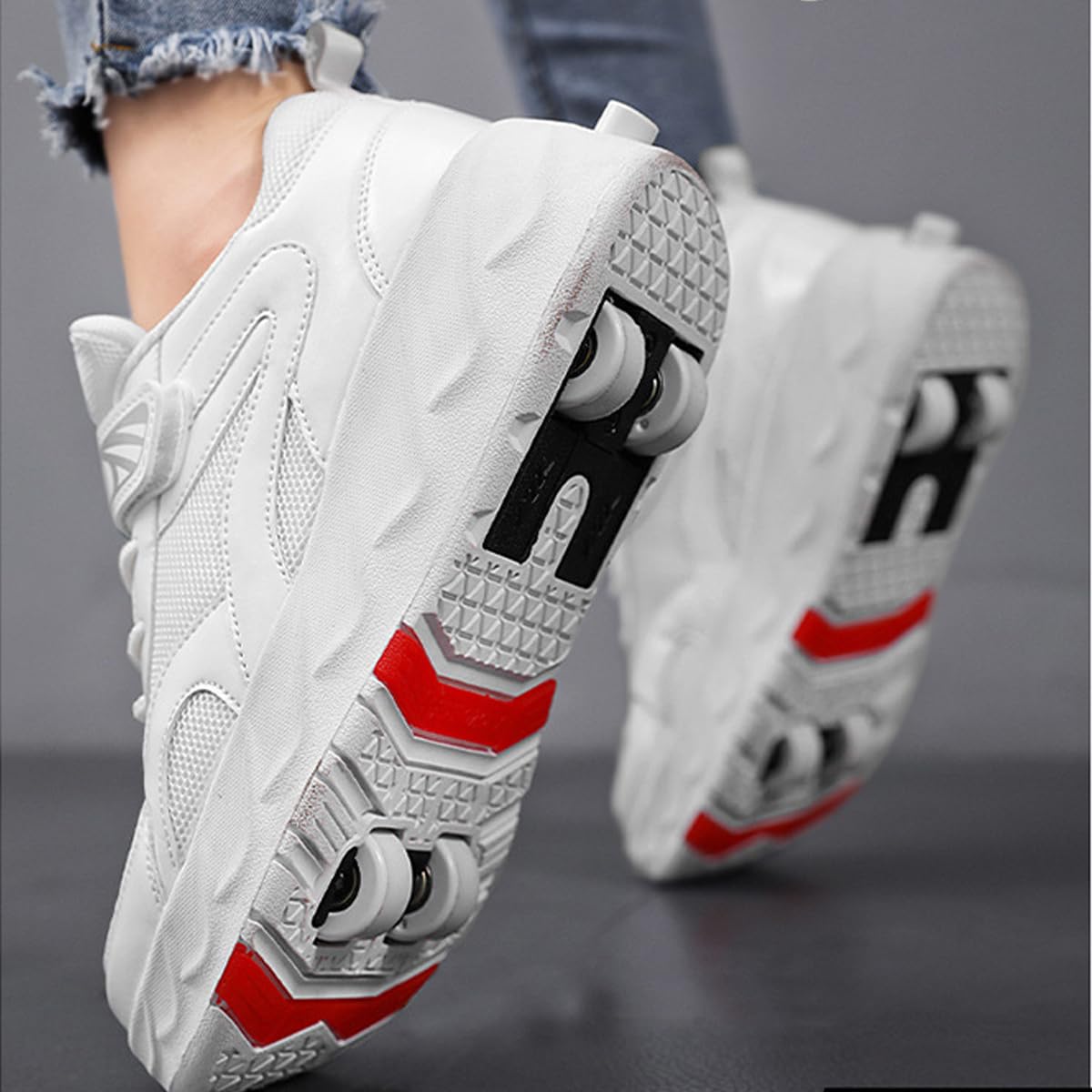 Chaussures à roulettes Fille Et Garçon Patins de Skate à roulettes Sneakers Roller 2 en 1 Chaussures de Skateboard Baskets avec Roues Outdoor Patins à roulettes Enfants (BZX-T11, 36EU)
