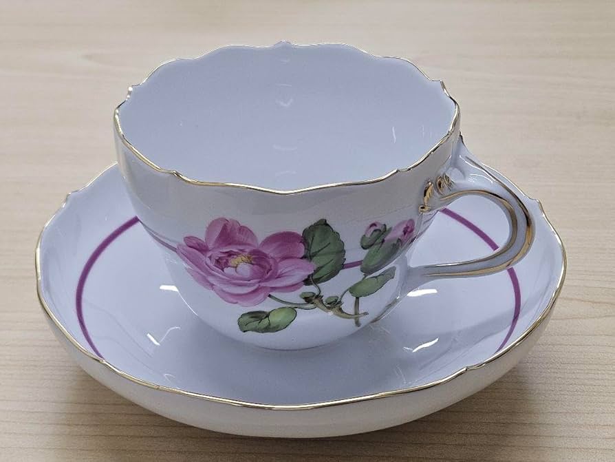 マイセン ベーシックフラワー カップ&ソーサー Amazon.co.jp