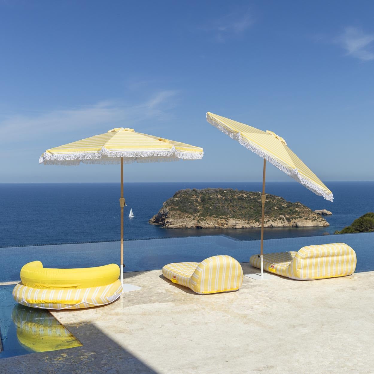 Flamingueo Sombrilla Jardín, Terraza Exterior, Protección UPF 50+, Altura y Orientación Regulable, Funda de Transporte, Poliéster, 270 x 235 cm