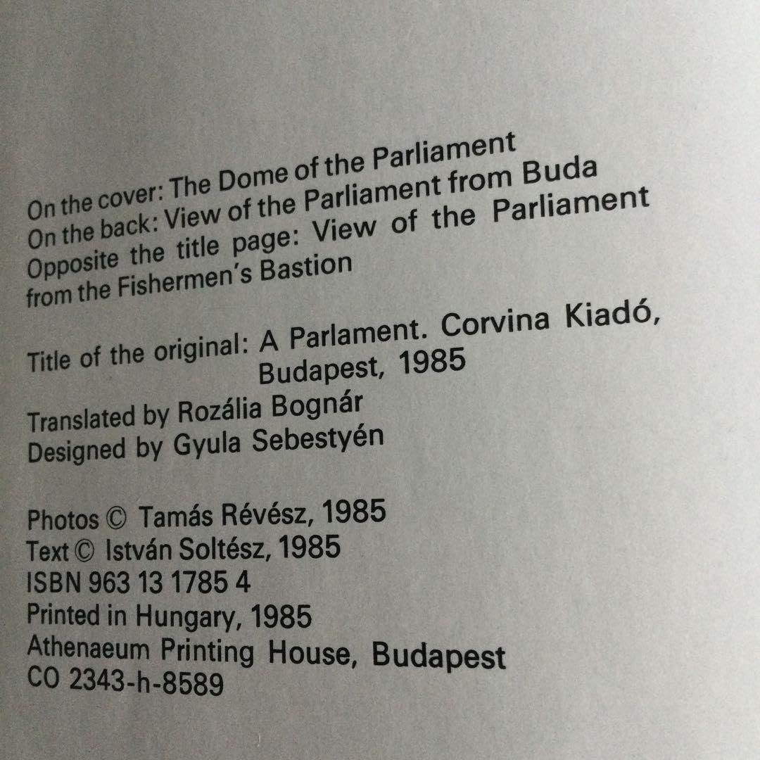 Amazon.co.jp: ハンガリー 国会議事堂 洋書 本 写真集 英語 Tamas