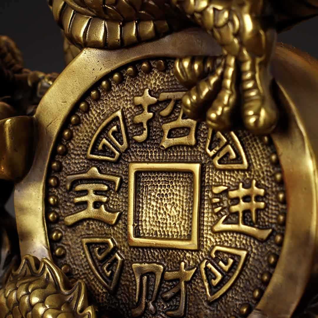 Amazon.co.jp: AiO JAPAN Feng Shui Dragon Extra Large Coin Dragon Metal  Figurine Dragon Entrance Feng Shui Goods : Home & Kitchen
