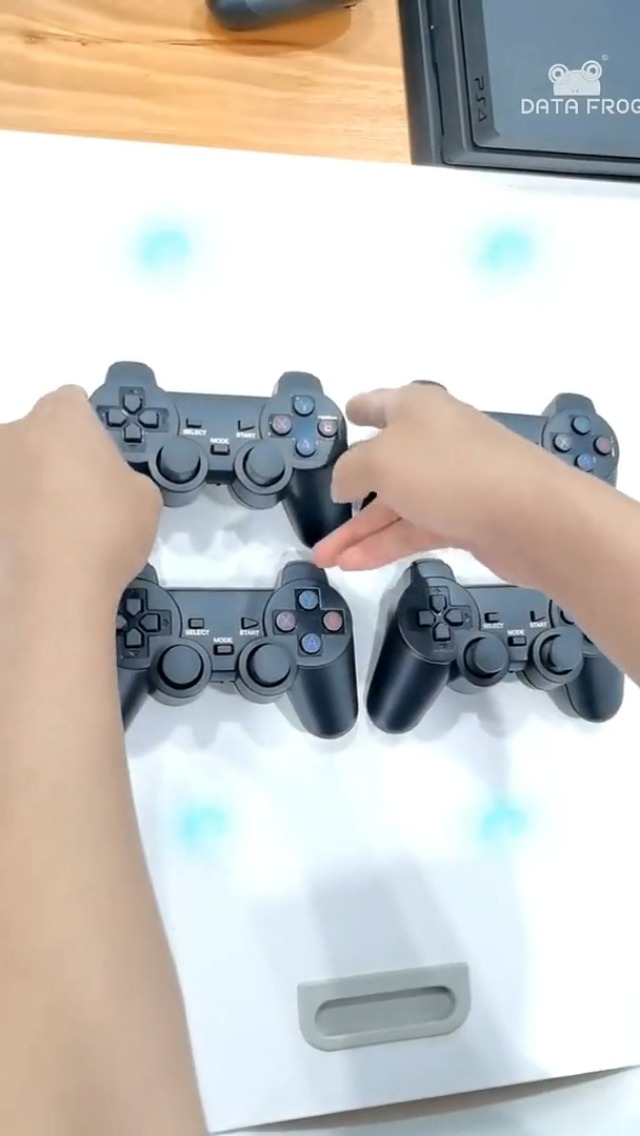 Watch Y3 Lite-64G plug and play game console on Amazon Live